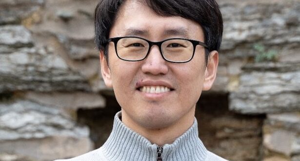 Seonkyoo Yoon headshot